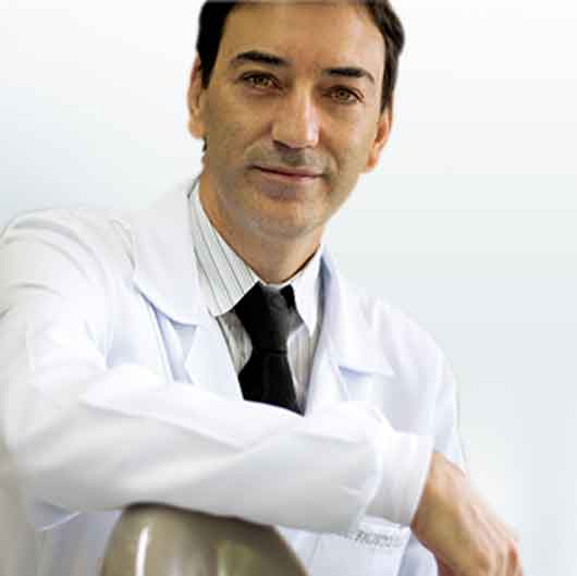 Dr. Fausto Martins